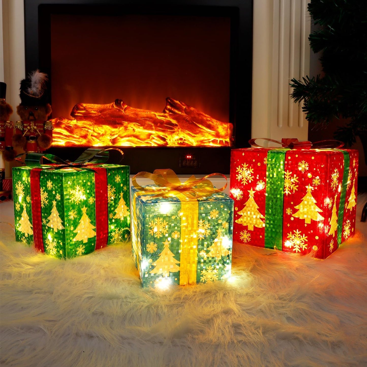 Set of 3 Lighted Gift Boxes Christmas Decorations, 60 LED Lighted Snowflake Christmas Tree Present Boxes, Christmas Home Gift Box Decorations